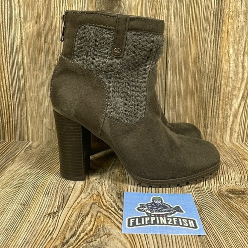 Juicy Couture Heeled Suede Ankle Fashion Boots Women’s Gray Size 6.5 Medium